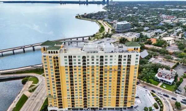 345 Bayshore Boulevard, Unit 302, Tampa, FL, 33606