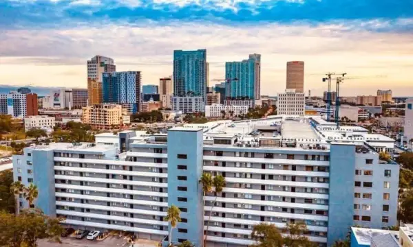 201 W Laurel Street, Unit 701, Tampa, FL, 33602