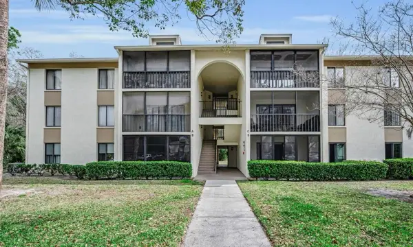 3232 Lake Pine Way E, Unit C1, Tarpon Springs, FL, 34688