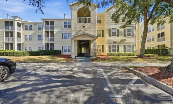 18311 Bridle Club Drive, Tampa, FL, 33647