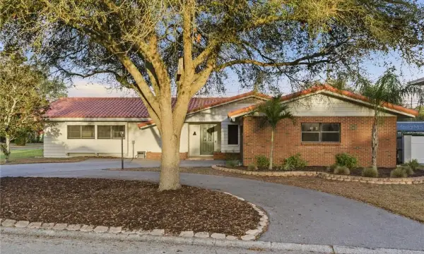 1001 Willowbranch Avenue, Clearwater, FL, 33764