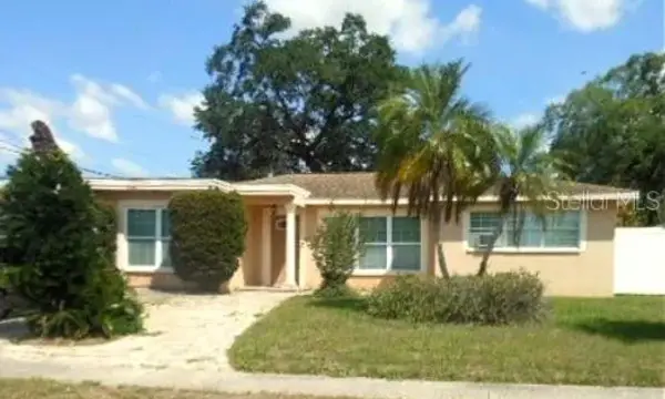 2925 W Paris Street, Tampa, FL, 33614