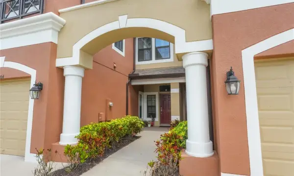9204 Fox Sparrow Road, Tampa, FL, 33626