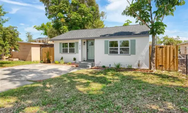 1826 30th Street S, St Petersburg, FL, 33712