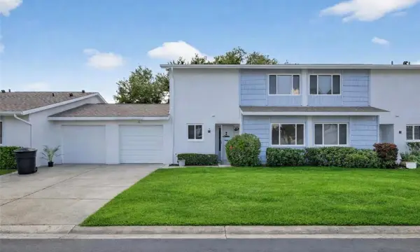 6490 Cape Hatteras Way NE, Unit 2, St Petersburg, FL, 33702