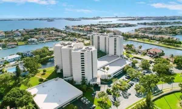 5940 Pelican Bay Plaza S, Unit 1105, Gulfport, FL, 33707