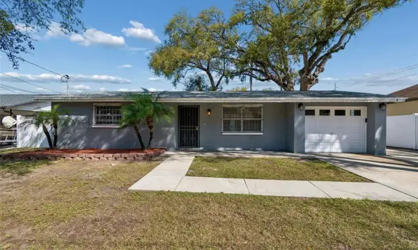 6705 Ralston Beach Circle, Tampa, FL, 33614