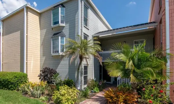 2424 W Tampa Bay Boulevard, Unit C105, Tampa, FL, 33607