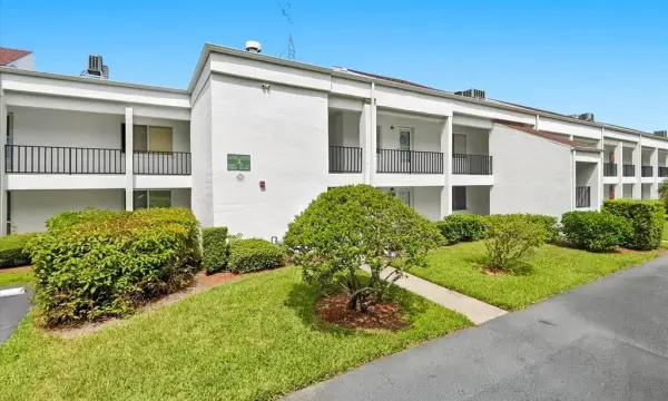 2060 Marilyn Street, Unit 211, Clearwater, FL, 33765