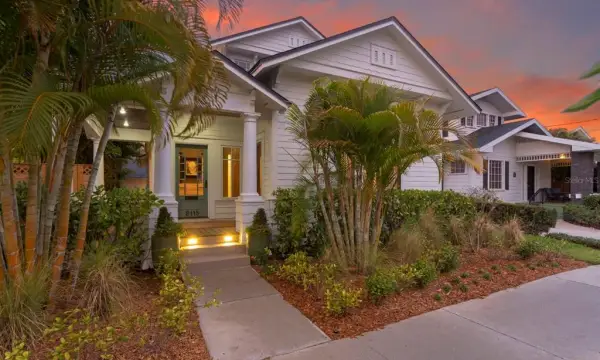 2115 W Watrous Avenue, Tampa, FL, 33606