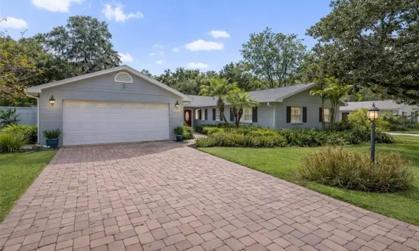 2102 W Kyra Drive, Tampa, FL, 33612