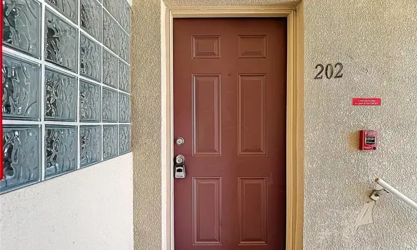 6446 Cypressdale Drive, Unit 202, Riverview, FL, 33578