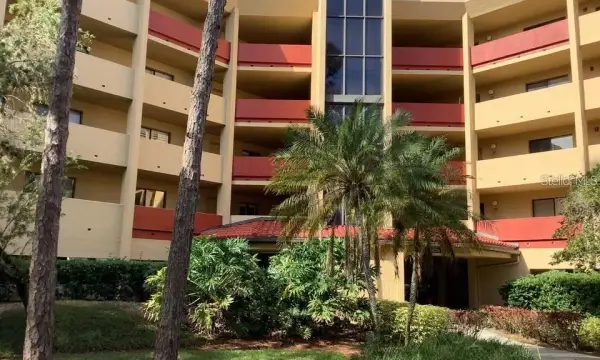 3076 Eastland Boulevard, Unit 210, Clearwater, FL, 33761