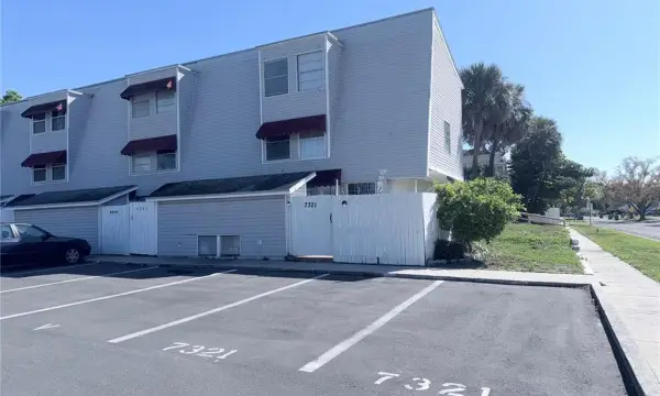 7321 Jackson Springs Road, Tampa, FL, 33634