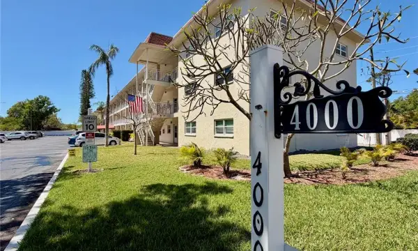 4000 3rd Street N, Unit 302, St Petersburg, FL, 33703