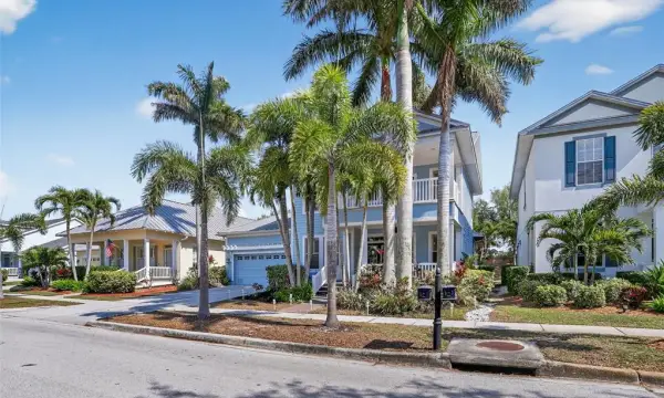 416 Manns Harbor Drive, Apollo Beach, FL, 33572