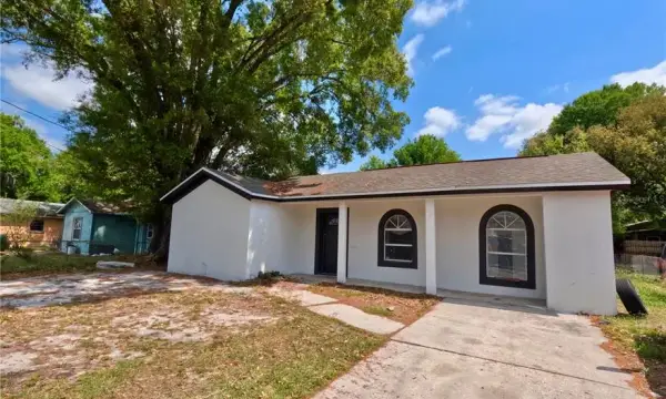1004 S Empire Street, Plant City, FL, 33563