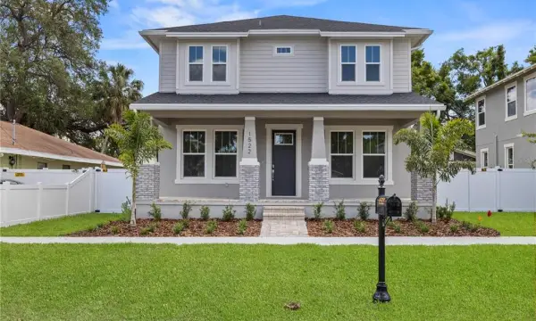 1522 W Arch Street, Tampa, FL, 33607