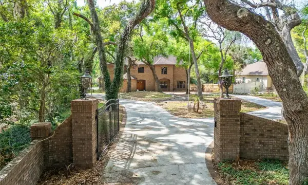 902 River Rapids Avenue, Brandon, FL, 33511