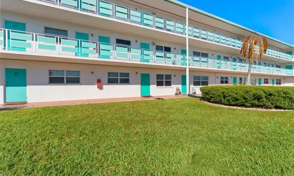1950 59th Avenue N, Unit 114, St Petersburg, FL, 33714