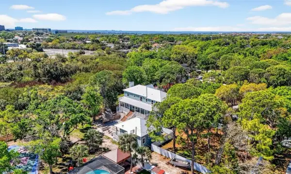 4433 Sweetwater Drive, Tampa, FL, 33615
