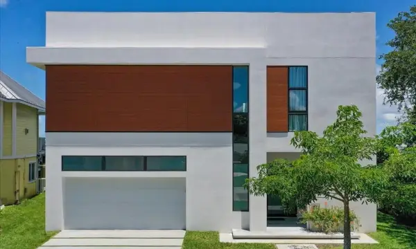 14077 N Bayshore Drive, Madeira Beach, FL, 33708