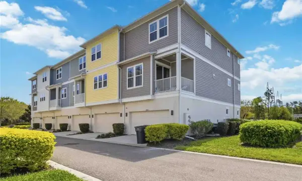 9545 W Park Village Drive, Tampa, FL, 33626