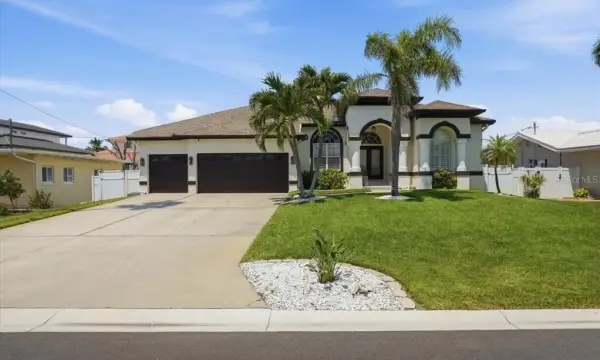 109 16th Street, Belleair Beach, FL, 33786