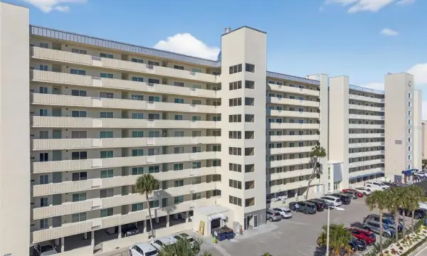 20000 Gulf Boulevard, Unit 305, Indian Shores, FL, 33785