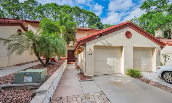 3460 Countryside Boulevard, Unit 44, Clearwater, FL, 33761