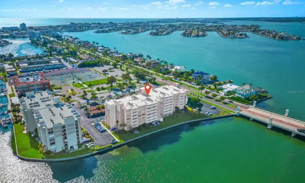 500 Treasure Island Causeway, Unit 308, Treasure Island, FL, 33706