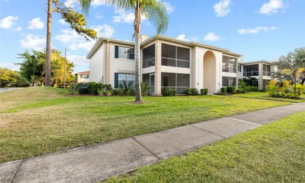 3402 Latania Drive, Unit 321, Tampa, FL, 33618