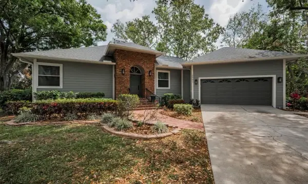 2997 Eagle Estates Circle E, Clearwater, FL, 33761