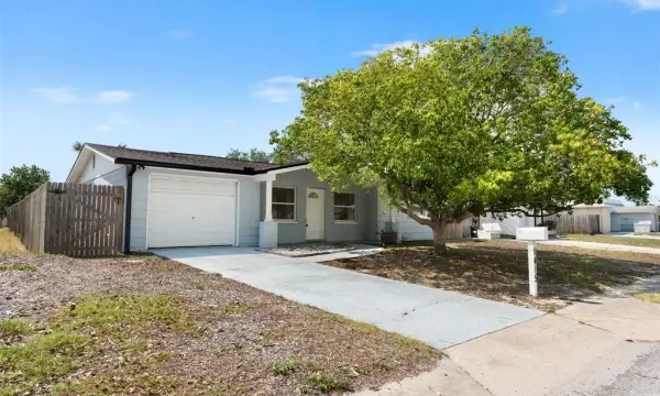 1415 Brixton Lane, Holiday, FL, 34691