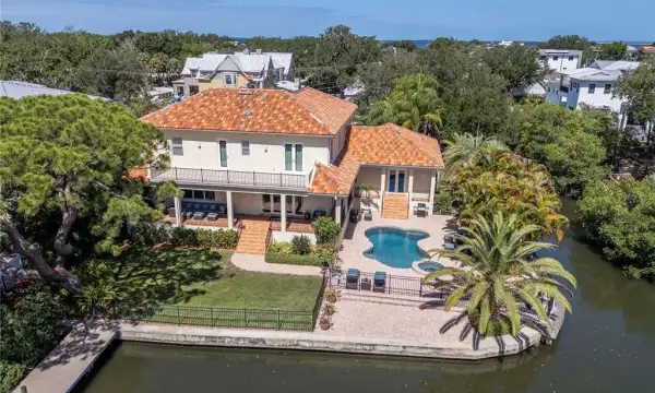 2212 S Occident Street, Tampa, FL, 33629