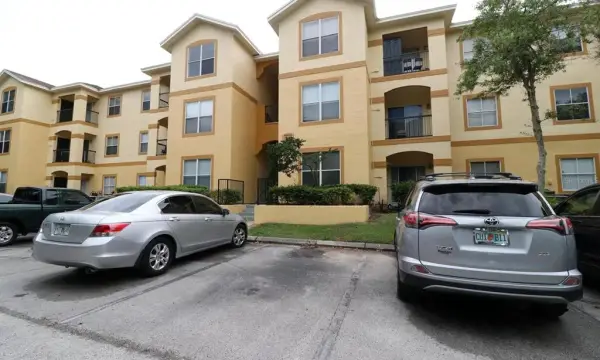 5610 Pinnacle Heights Circle, Unit 107, Tampa, FL, 33624