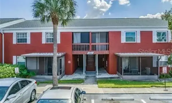 1084 82nd Terrace N, Unit 1084e, St Petersburg, FL, 33702