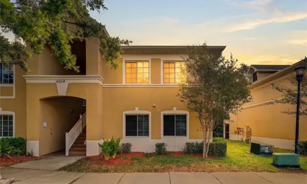 6014 Portsdale Place, Unit 202, Riverview, FL, 33578