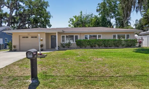 3067 Kapok Kove Drive, Clearwater, FL, 33759