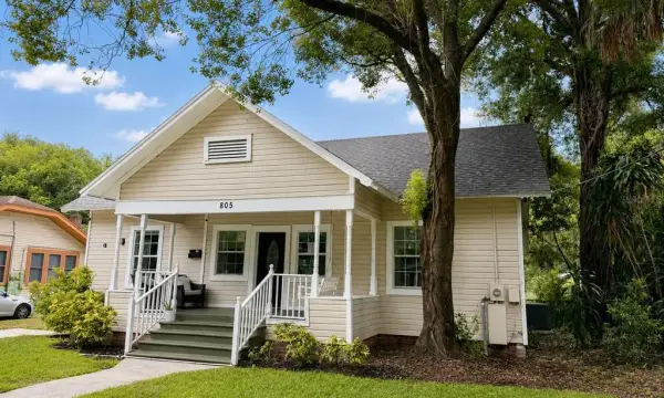 805 E Chelsea Street, Tampa, FL, 33603