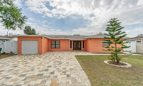 3112 W Henry Avenue, Tampa, FL, 33614