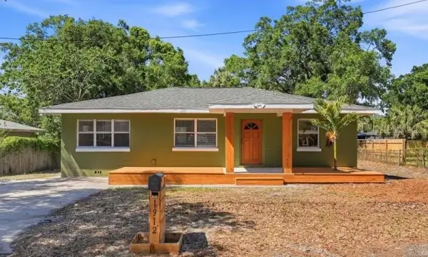 1912 E Hanna Avenue, Tampa, FL, 33610