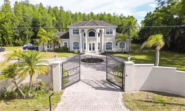 19153 Geraci Road, Lutz, FL, 33558