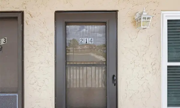 6400 46th Avenue N, Unit 214, Kenneth City, FL, 33709