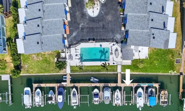 745 Pinellas Bayway S, Unit 202, Tierra Verde, FL, 33715