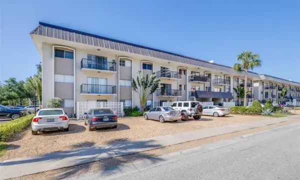 4606 W Gray Street, Unit 107, Tampa, FL, 33609