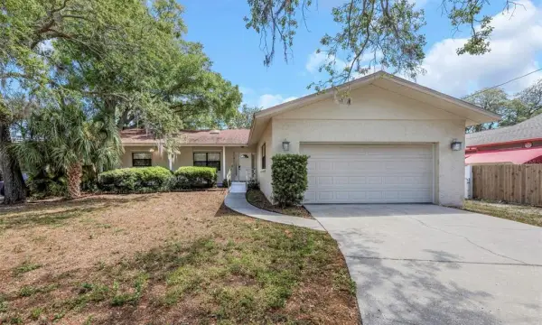 753 Seminole Boulevard, Tarpon Springs, FL, 34689