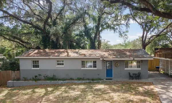 8512 N 29th Street, Tampa, FL, 33604