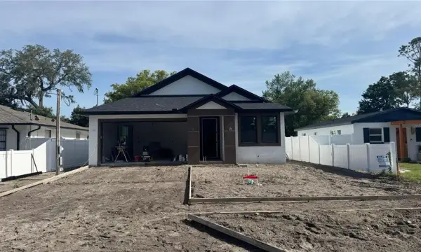 1405 W Arctic Street, Tampa, FL, 33604