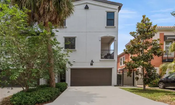 412 S Albany Avenue, Unit 2, Tampa, FL, 33606